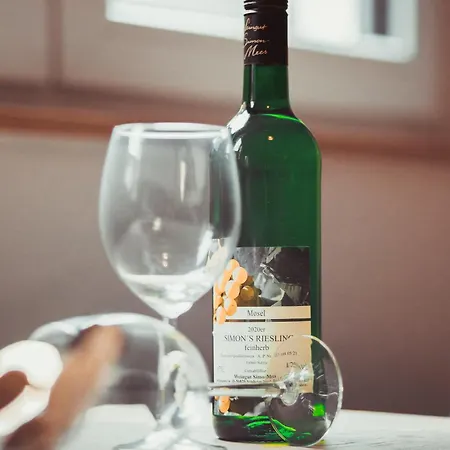 Geraeumige Mosel-fewo Fuer Ganze Familie - Grosse Dachterrasse - Netflix - Waschmaschine & Trockner 公寓 *