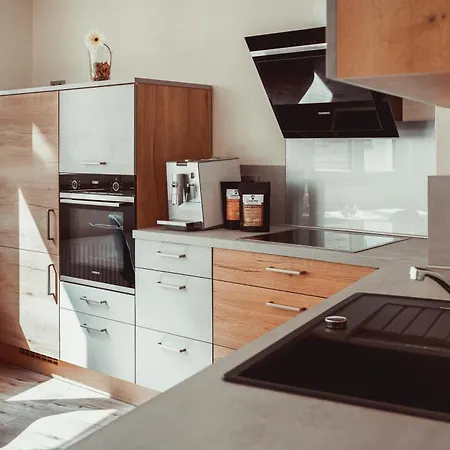 Geraeumige Mosel-fewo Fuer Ganze Familie - Grosse Dachterrasse - Netflix - Waschmaschine & Trockner 公寓 森海姆