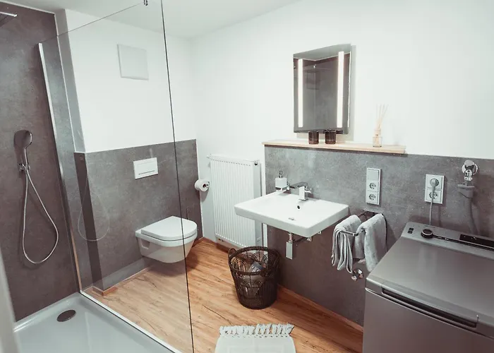 Geraeumige Mosel-fewo Fuer Ganze Familie - Grosse Dachterrasse - Netflix - Waschmaschine & Trockner 森海姆