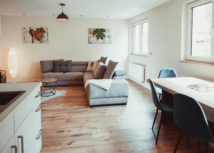 Geraeumige Mosel-fewo Fuer Ganze Familie - Grosse Dachterrasse - Netflix - Waschmaschine & Trockner 公寓 *